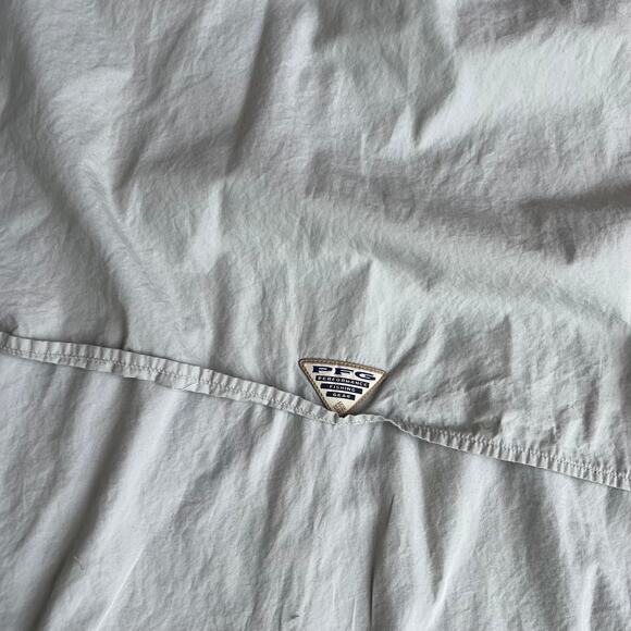 Columbia PFG Fishing Gear Coors Light Button-Up Shirt Men's Sz L - Picture 9 of 10